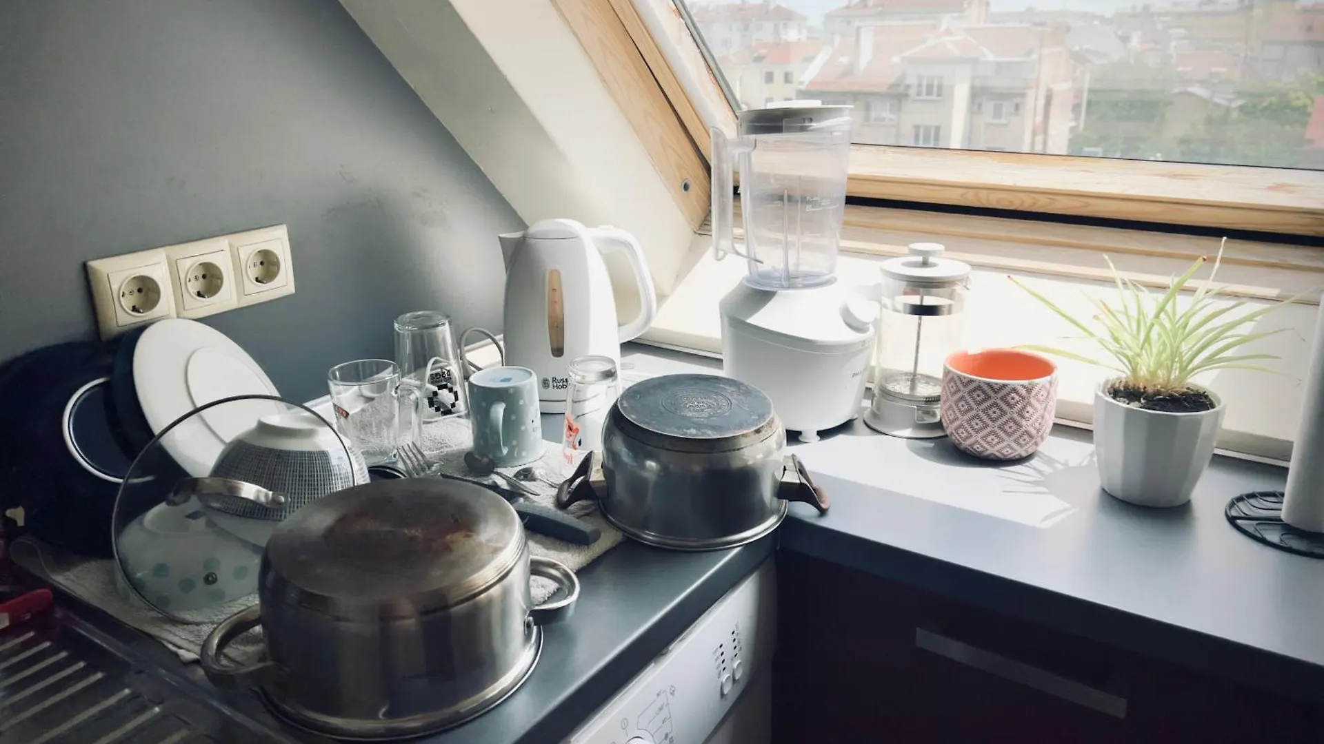 Cosy Rooftop In Center Sofia Apartment